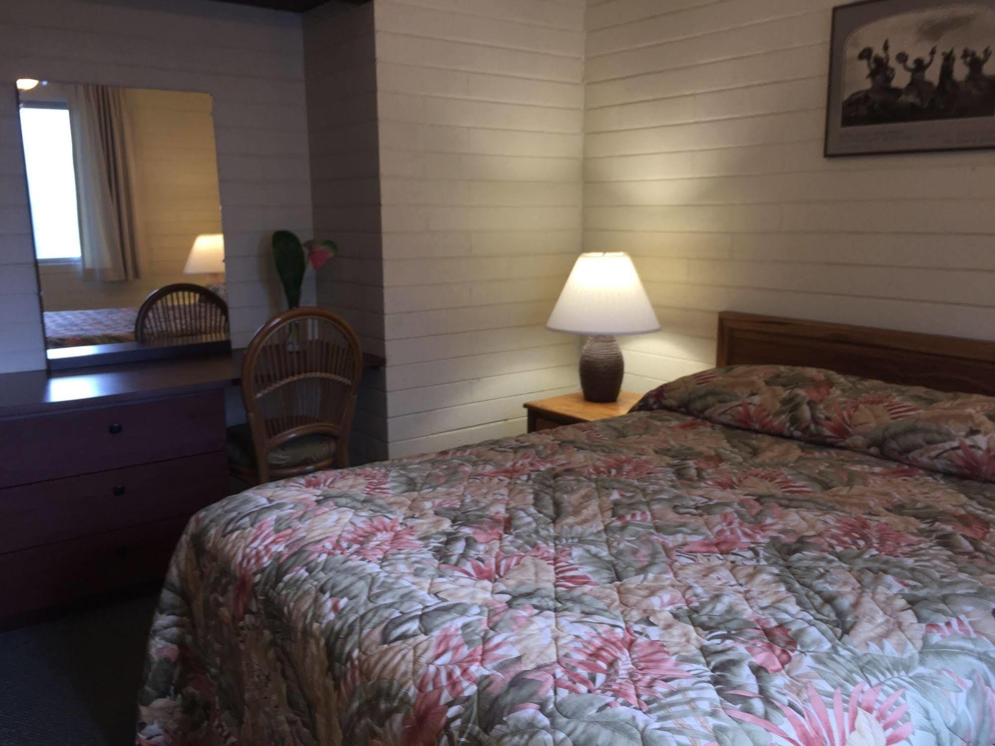 Dolphin Bay Hotel Hilo Eksteriør bilde